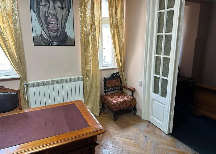 Old Town Next To Sea コンスタンツァ