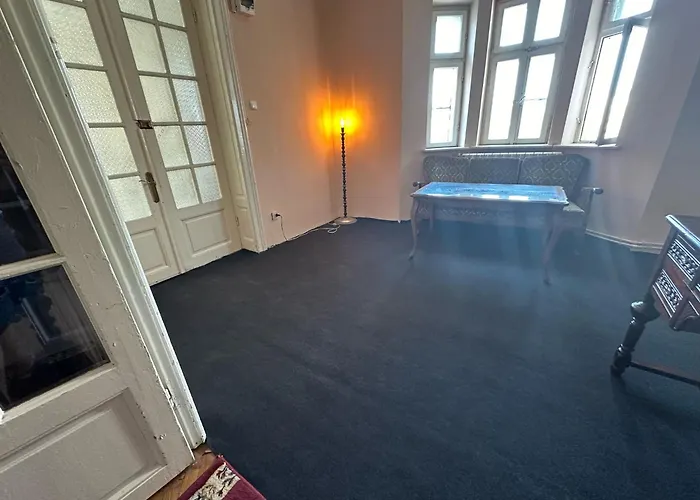 Old Town Next To Sea コンスタンツァ